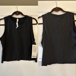 Lululemon Breeze By Muscle Crop Tank